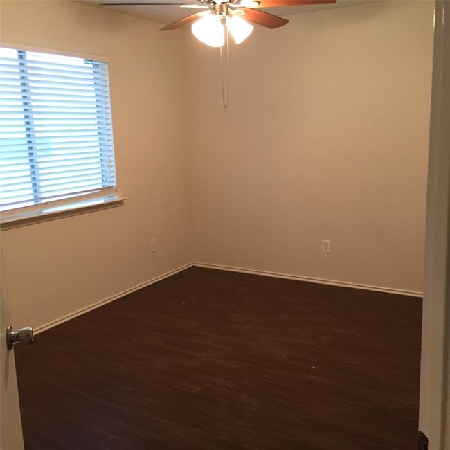 Building Photo - 11331 Canyon Shore Dr