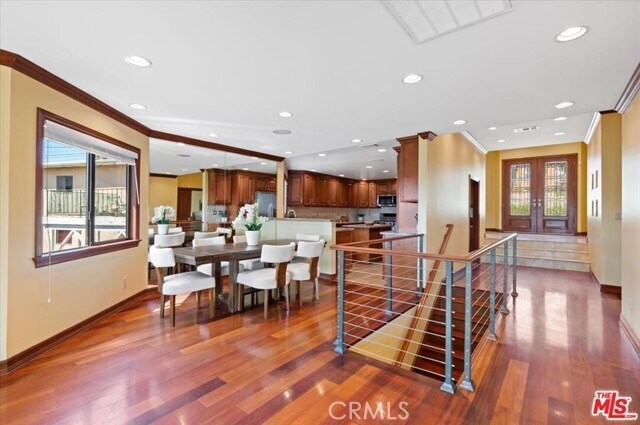 Building Photo - 2792 Fyler Pl