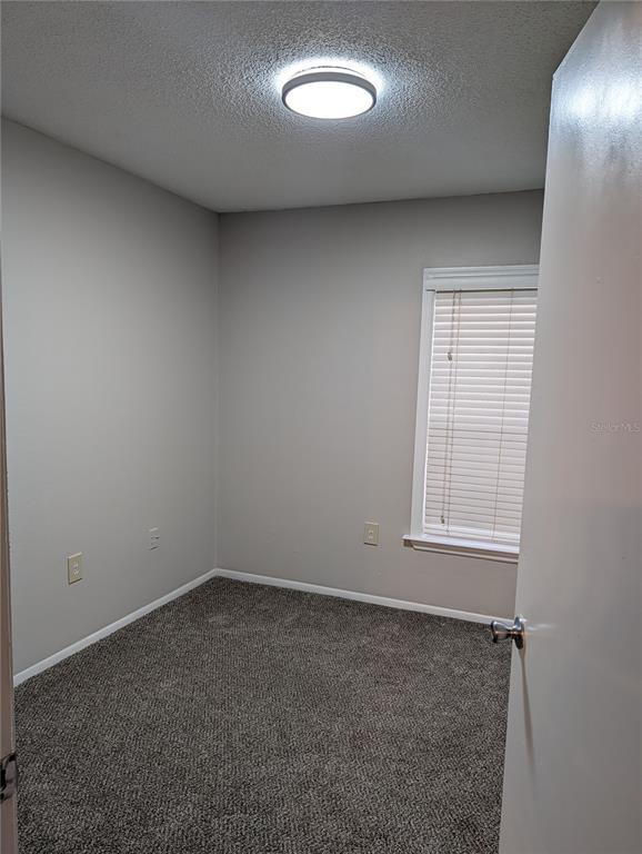 Building Photo - 2019 Dixie Belle Dr
