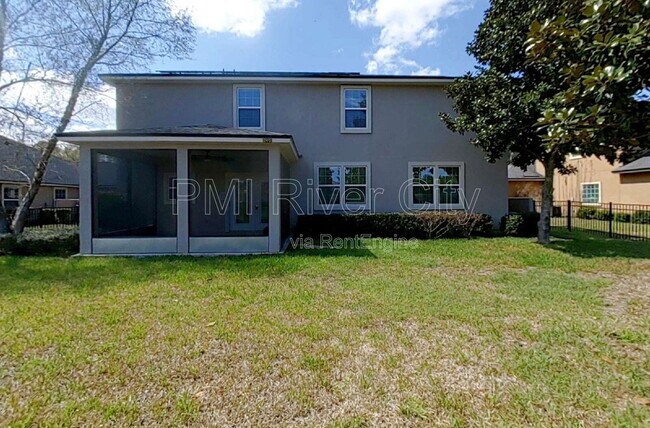 Building Photo - 2099 Club Lake Dr