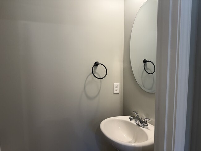 Building Photo - 259 Enclave Wy