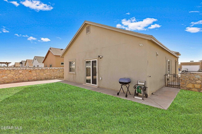 Building Photo - 7213 Copper Trail Ave