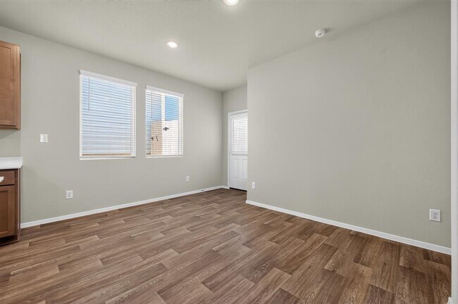 Building Photo - 2704 Towy Rd