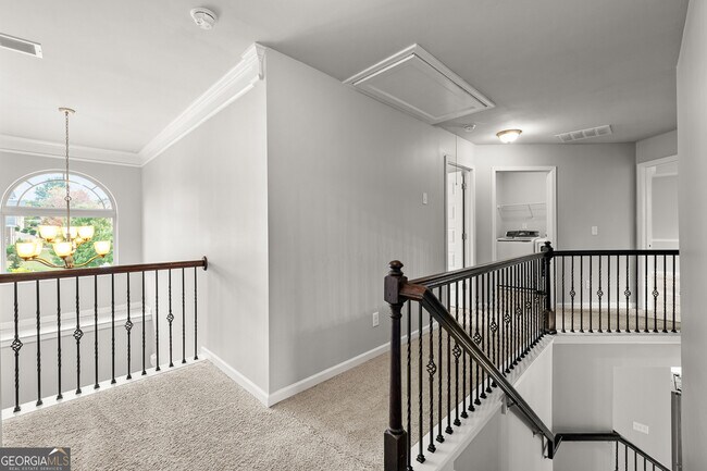 Building Photo - 361 Granite Way