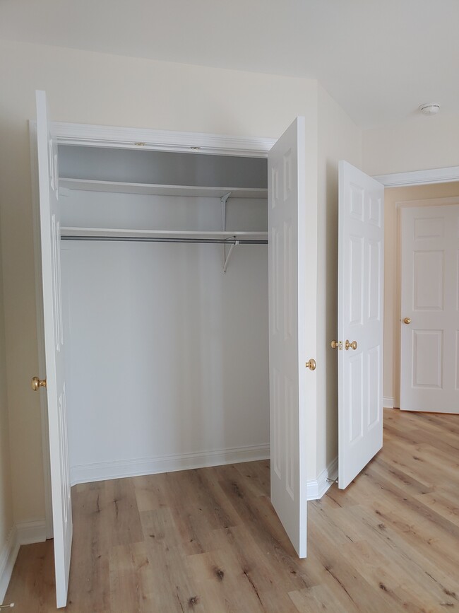 BEDROOM 2 - 107 Manor Dr