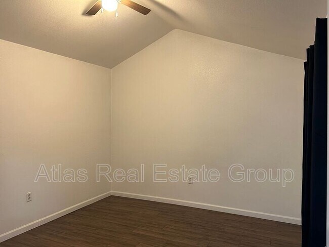 Building Photo - 1606 W Taylor St