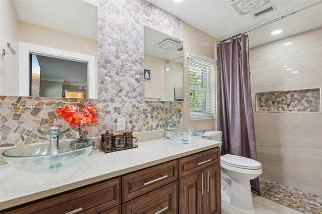 Building Photo - 11573 NW 39th Pl