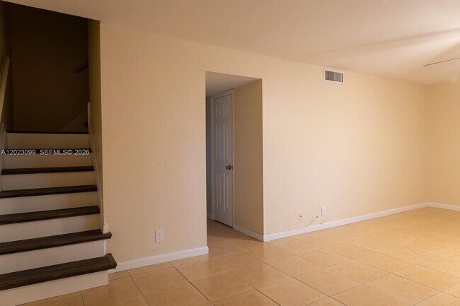 Building Photo - 8018 SW 18th Ct