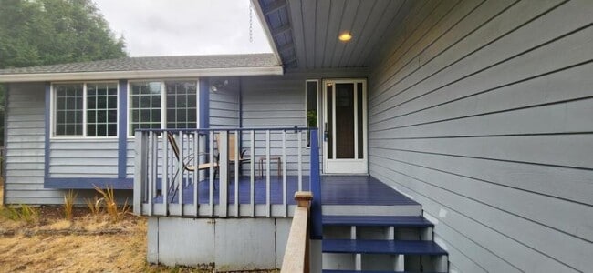 Primary Photo - 3 bedroom in Kirkland WA 98033