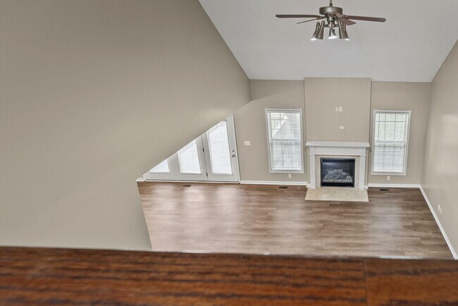Building Photo - 777 Maidencane Dr