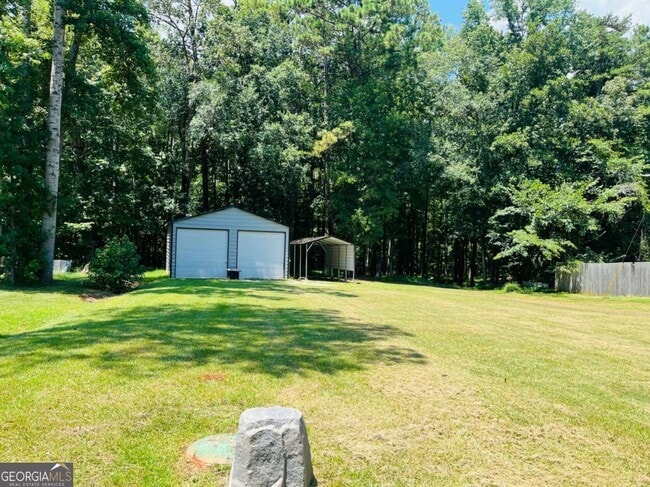 Building Photo - 147 N Lake Dr