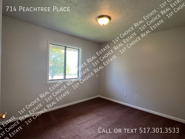 Building Photo - 714 Peachtree Pl