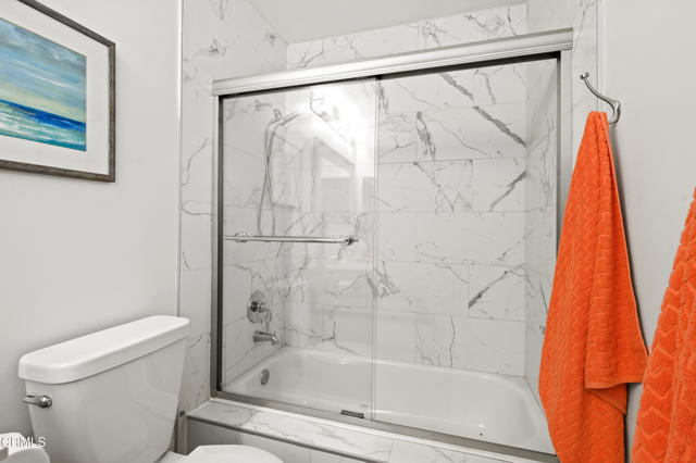 Building Photo - 4239 Vía Arbolada