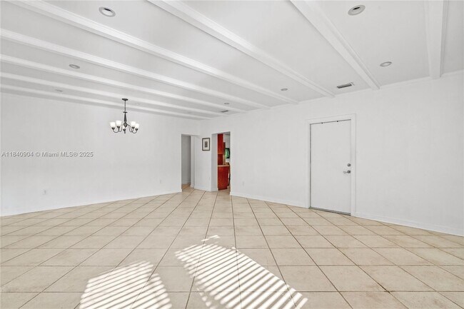 Building Photo - 8475 SW 43rd St