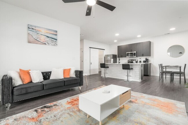 Building Photo - 5821 Elevated Way