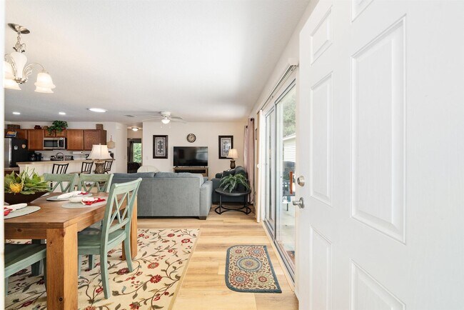 Building Photo - Furnished Annual Rental – 4-Minute Golf Cart Ride to Brownwood Town Square