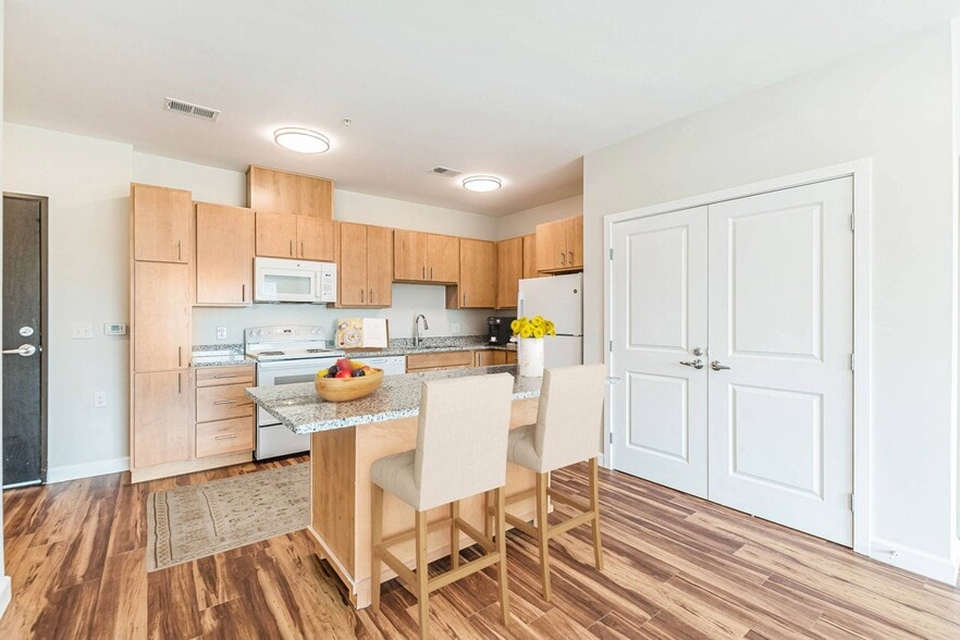 Building Photo - Avery Landing Apartments