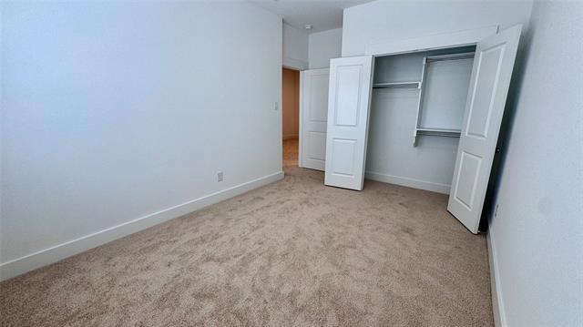 Building Photo - 2546 Campden Mews