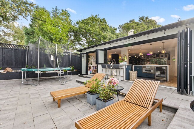 Building Photo - Designer 4BR Retreat with Pool, Indoor-Outdoor Living, and Prime Menlo Park Location