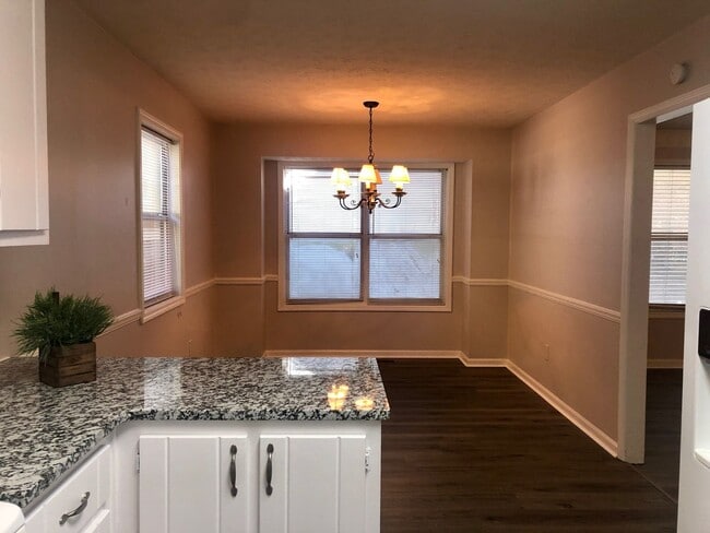 Building Photo - 1+ Acre of Wooded Privacy in Allatoona High School