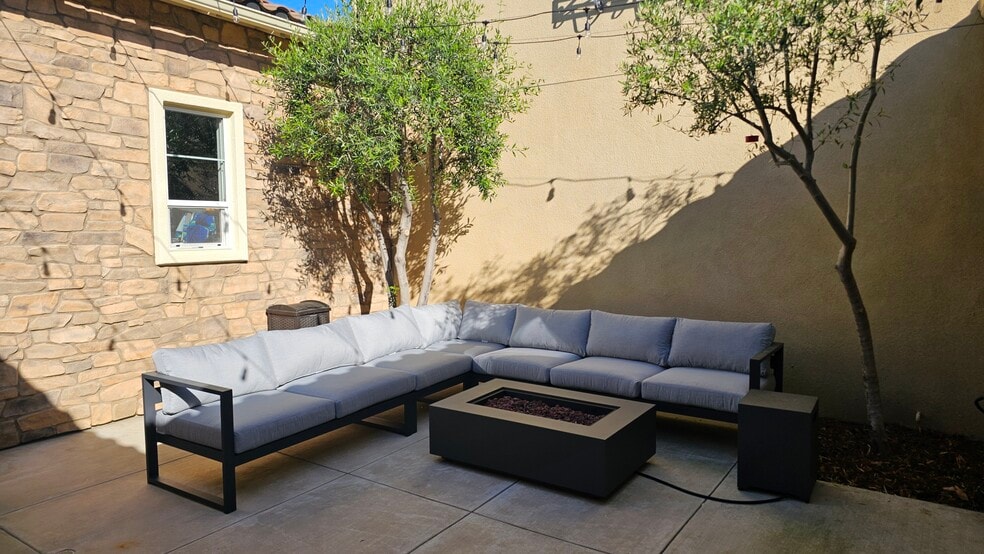 Building Photo - 32753 Presidio Hills Ln
