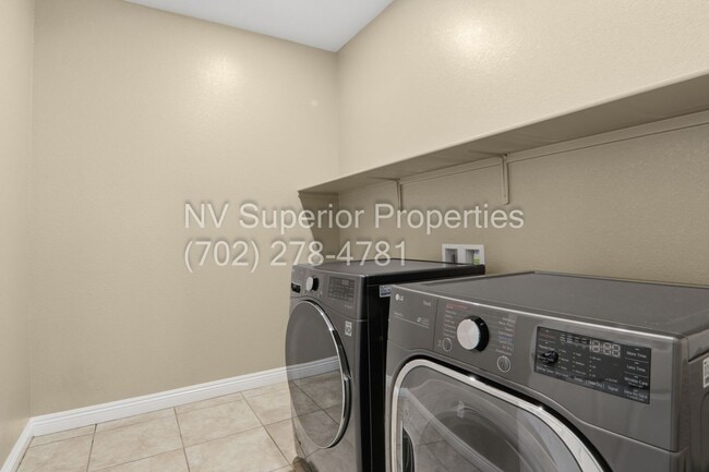 Building Photo - NW!! Pool!!! 5 Bedrooms!!! Bedroom & Bath Downstairs!!! Gated!!!! Covered Patio!!!