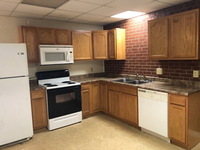 Building Photo - RBALD44