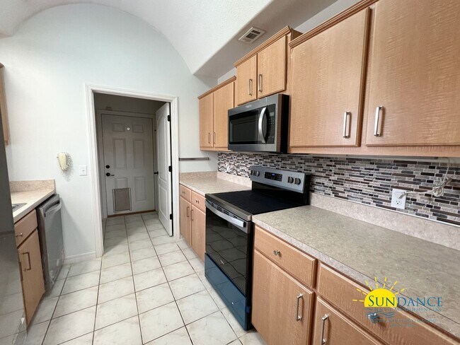 Building Photo - Updated 3 Bedroom Home in Crestview!