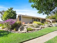 Building Photo - 1619 Carmel Cir W