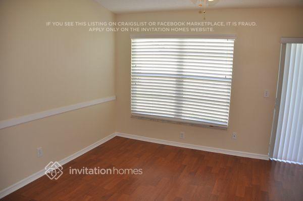 Building Photo - 9788 Fox Chapel Rd