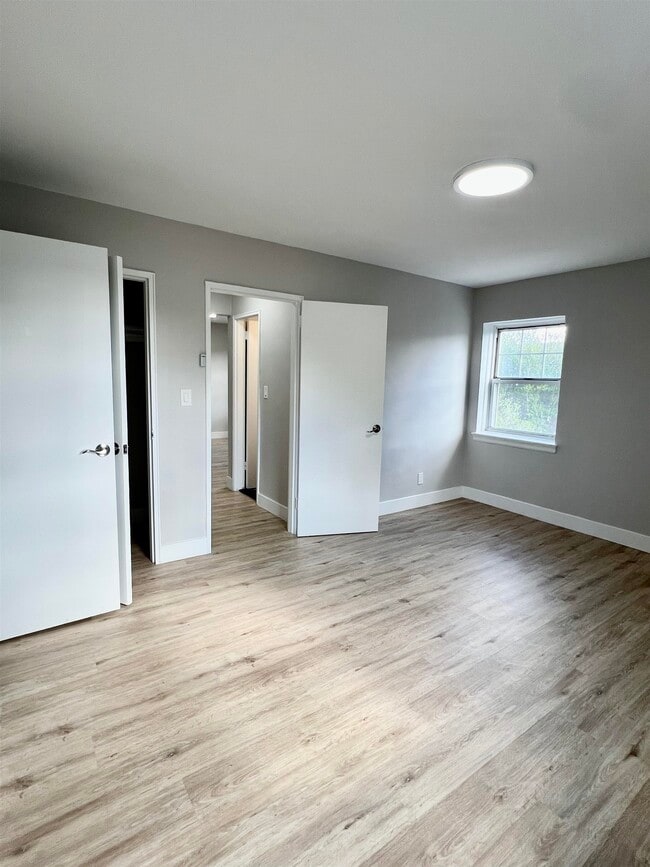 Building Photo - 7212 JFK Blvd E