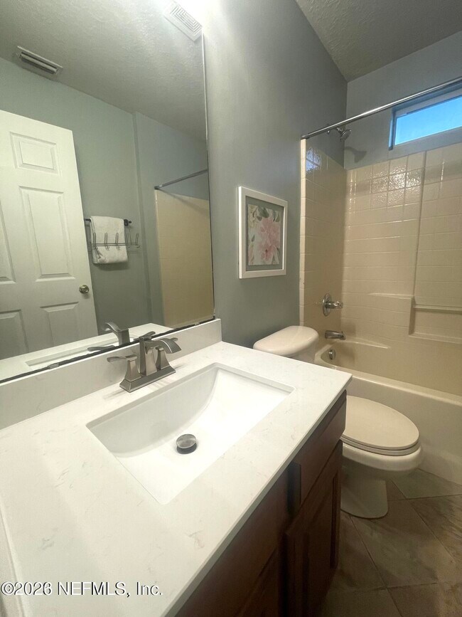 Building Photo - 1200 Stonehedge Trail Ln