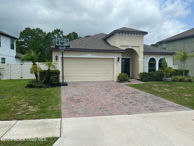 Primary Photo - 1343 Musgrass Cir