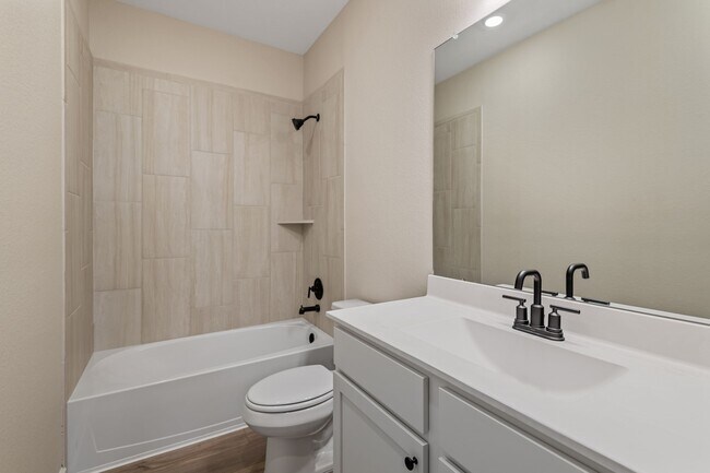 Building Photo - 1023 Whispering Winds Dr