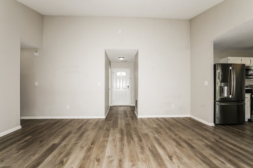 Building Photo - 19219 Prairie Crossing Dr