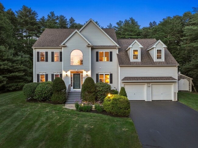 Building Photo - 13 Breakneck Hill Rd
