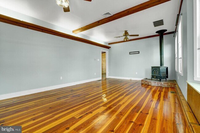 Building Photo - 109 Printz Ave