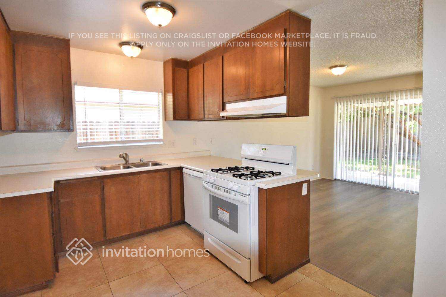 Building Photo - 7013 Salmon River Dr