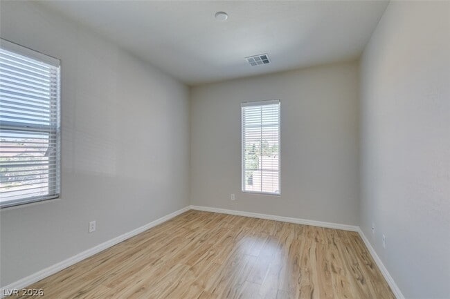 Building Photo - 2609 Chateau Clermont St