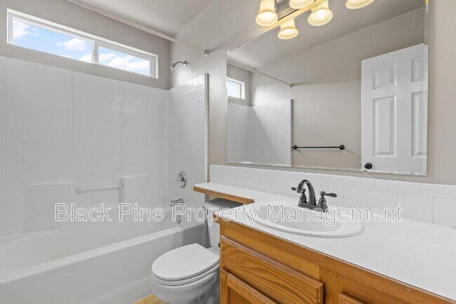 Building Photo - 2117 S Crimson Rose Way