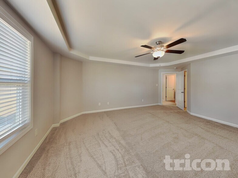 Building Photo - 147 Cattail Ln