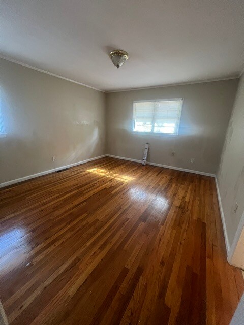 Building Photo - 1653 Downing Cir