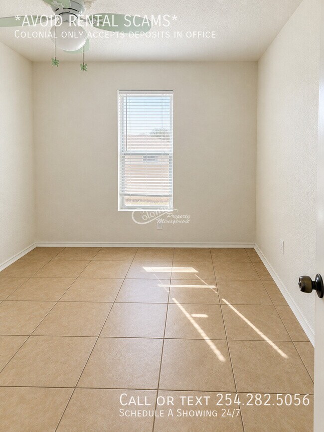 Building Photo - 2302 Gallop-