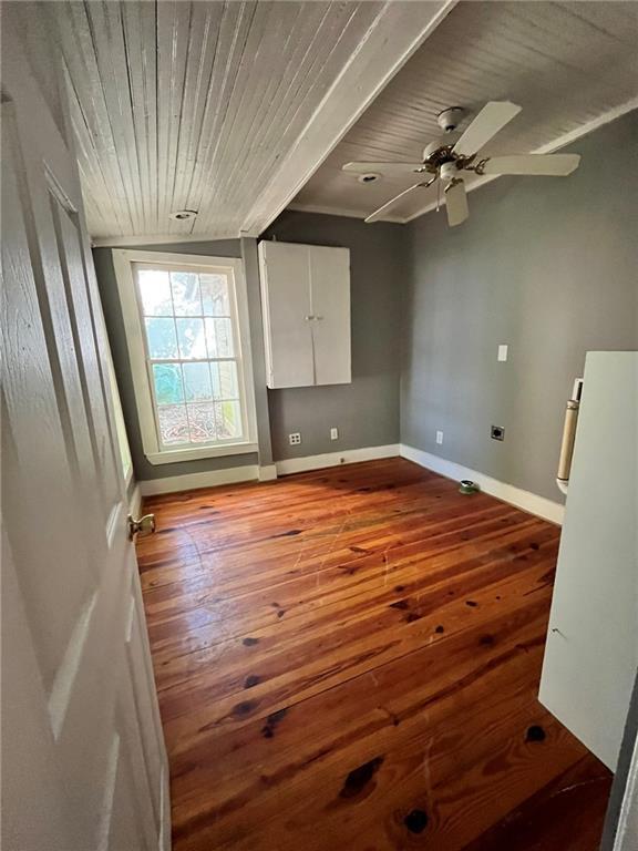 Building Photo - 303 North Way