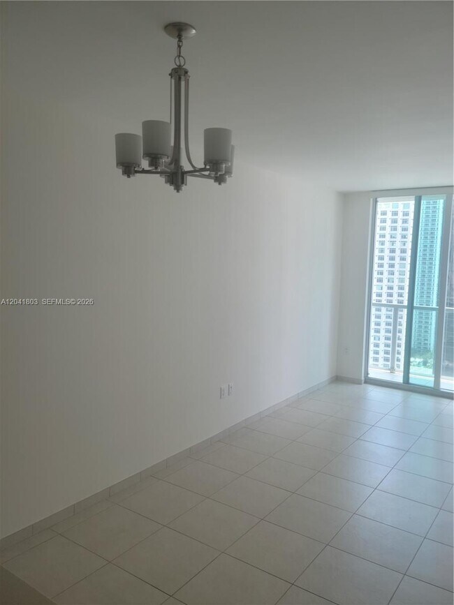 Building Photo - 500 Brickell Ave