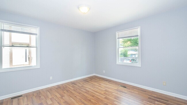 Building Photo - 1441 S State St