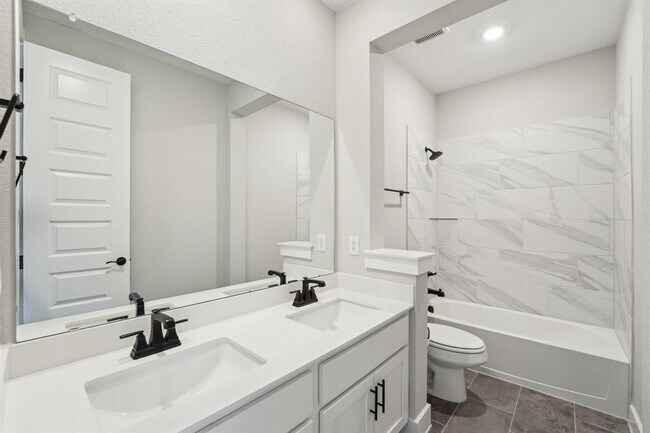 Building Photo - 4216 Caroline Mae Cv