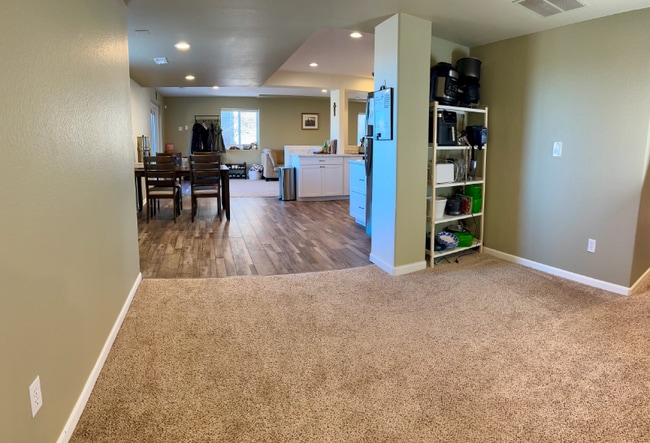 Building Photo - 6016 S Telluride Cir