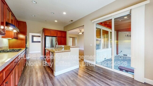 Building Photo - 8744 Merlot Way