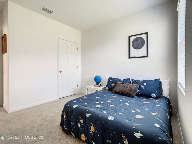 Building Photo - Charming SFH in Cypress Bay Preserve